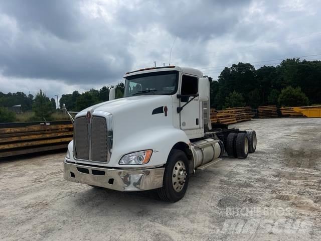 Kenworth T660 中古トラクターヘッド | トレーラーヘッド