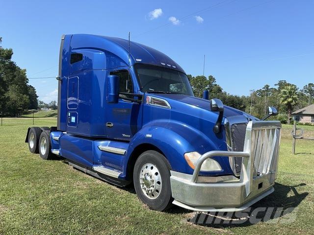 Kenworth T680 中古トラクターヘッド | トレーラーヘッド