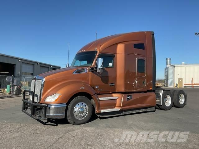 Kenworth T680 中古トラクターヘッド | トレーラーヘッド
