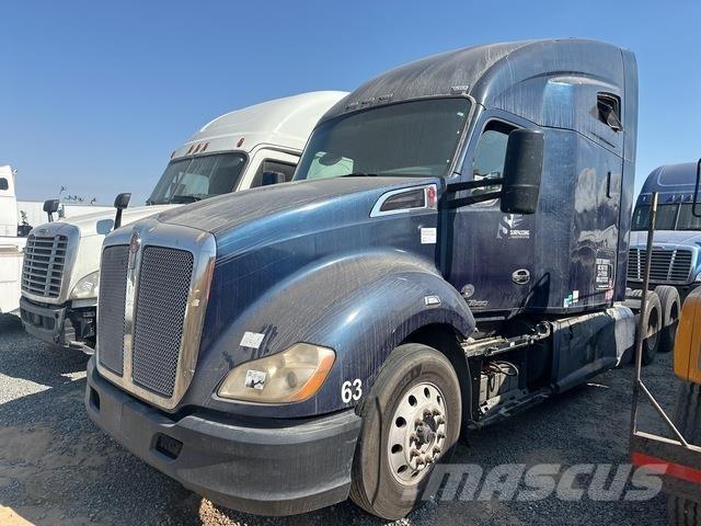 Kenworth T680 中古トラクターヘッド | トレーラーヘッド