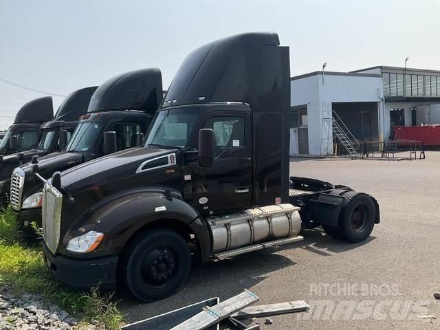 Kenworth T680 中古トラクターヘッド | トレーラーヘッド