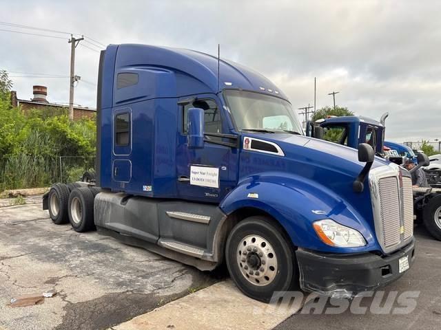 Kenworth T680 中古トラクターヘッド | トレーラーヘッド