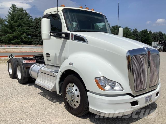 Kenworth T680 中古トラクターヘッド | トレーラーヘッド