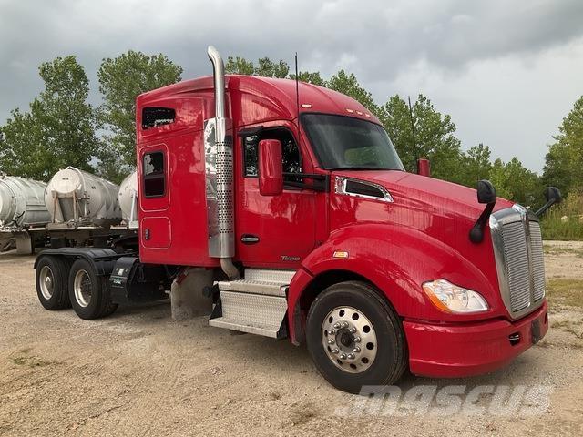 Kenworth T680 中古トラクターヘッド | トレーラーヘッド