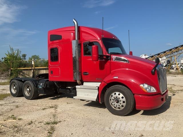 Kenworth T680 中古トラクターヘッド | トレーラーヘッド