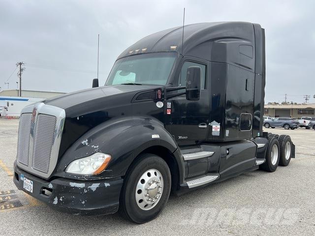 Kenworth T680 中古トラクターヘッド | トレーラーヘッド