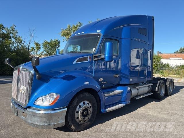 Kenworth T680 中古トラクターヘッド | トレーラーヘッド