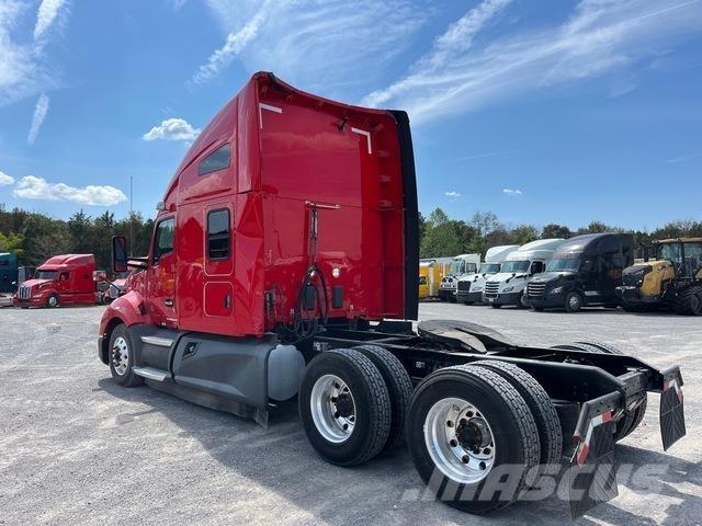 Kenworth T680 中古トラクターヘッド | トレーラーヘッド
