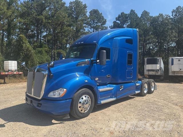Kenworth T680 中古トラクターヘッド | トレーラーヘッド