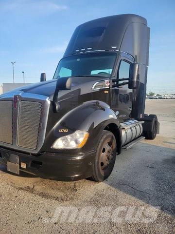 Kenworth T680 中古トラクターヘッド | トレーラーヘッド