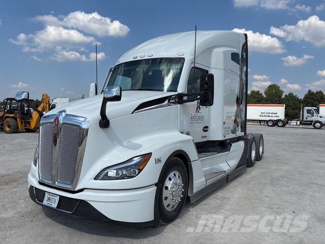 Kenworth T680 中古トラクターヘッド | トレーラーヘッド