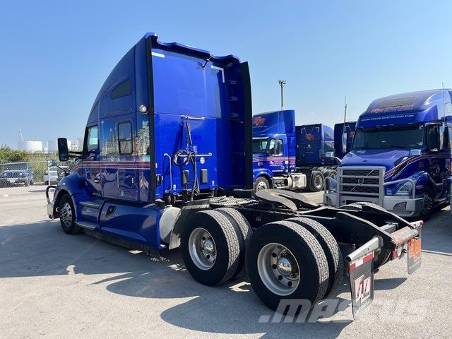 Kenworth T680 中古トラクターヘッド | トレーラーヘッド