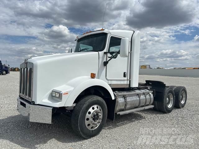 Kenworth T800 中古トラクターヘッド | トレーラーヘッド