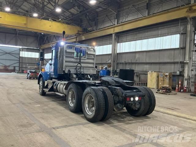 Kenworth T800 中古トラクターヘッド | トレーラーヘッド