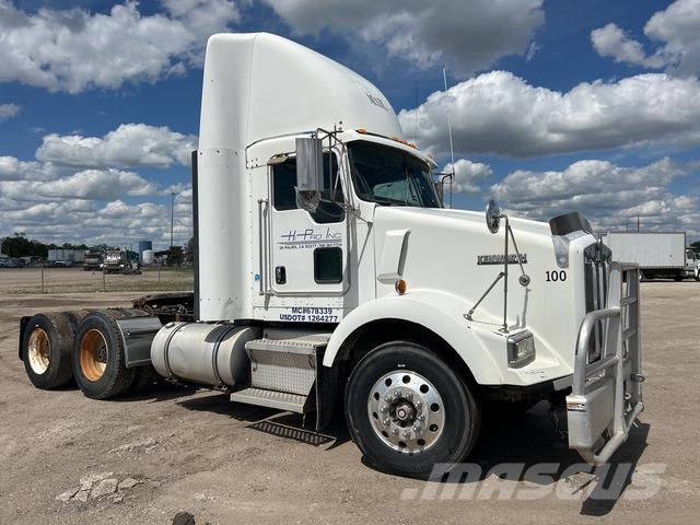 Kenworth T800 中古トラクターヘッド | トレーラーヘッド