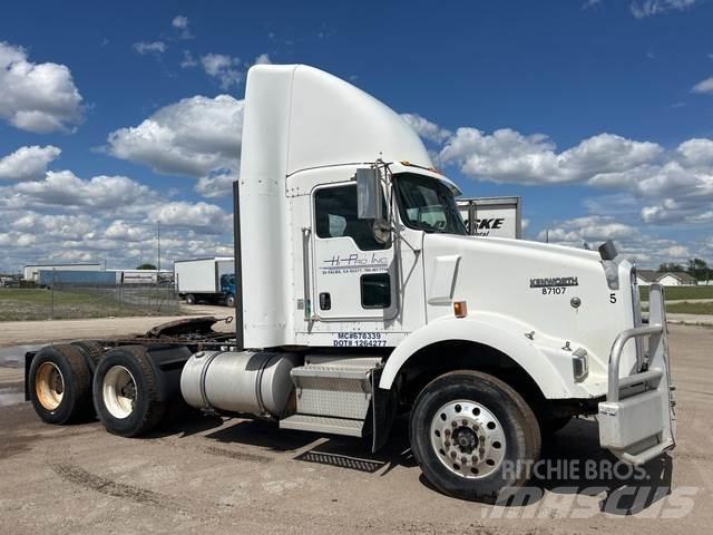 Kenworth T800 中古トラクターヘッド | トレーラーヘッド