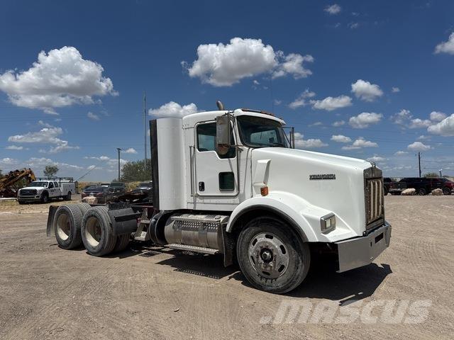 Kenworth T800 中古トラクターヘッド | トレーラーヘッド