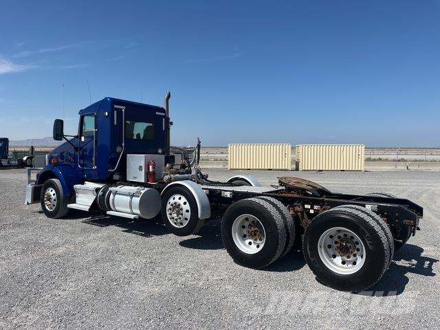 Kenworth T800 中古トラクターヘッド | トレーラーヘッド