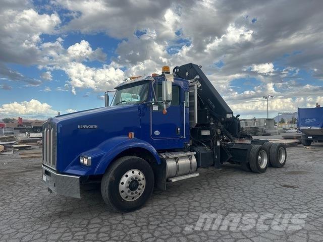 Kenworth T800 クレーントラック、ユニック車