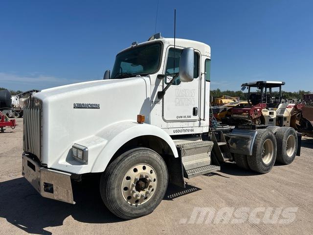Kenworth T800 中古トラクターヘッド | トレーラーヘッド