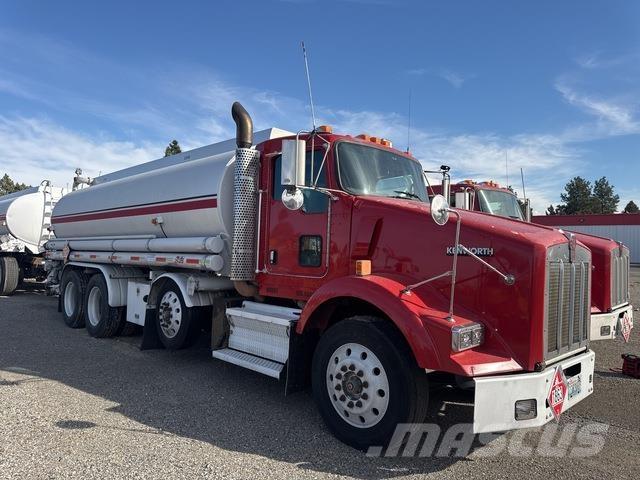 Kenworth T800 タンカートラック