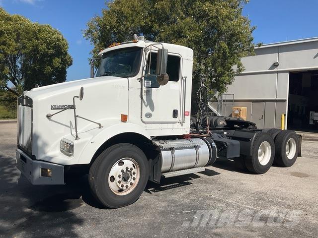 Kenworth T800 中古トラクターヘッド | トレーラーヘッド
