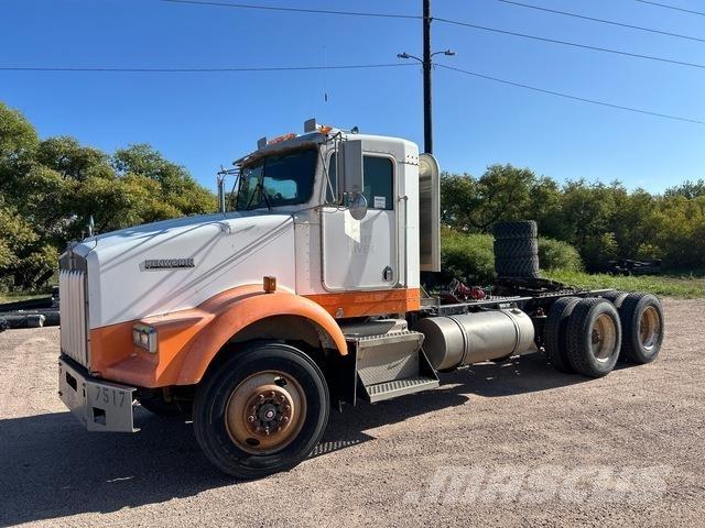 Kenworth T800B 中古トラクターヘッド | トレーラーヘッド