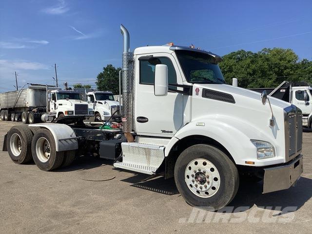 Kenworth T880 中古トラクターヘッド | トレーラーヘッド