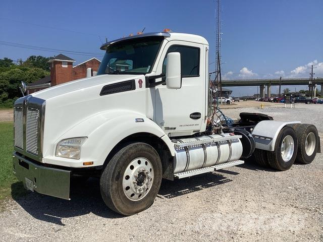 Kenworth T880 中古トラクターヘッド | トレーラーヘッド
