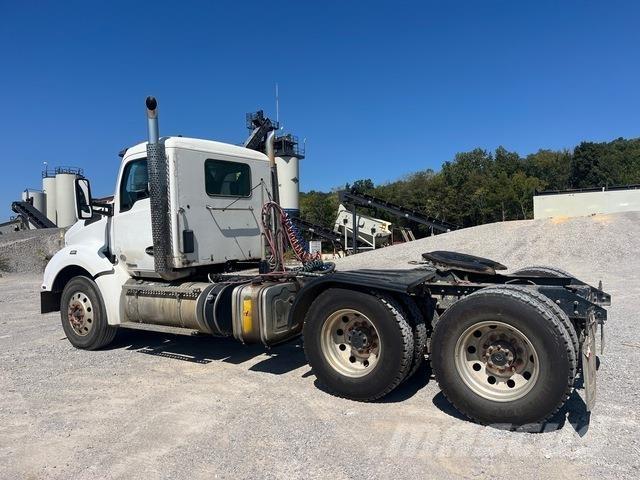 Kenworth T880 中古トラクターヘッド | トレーラーヘッド