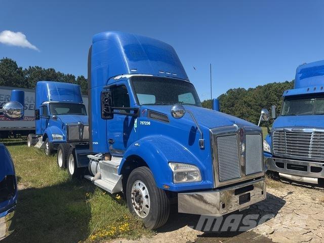 Kenworth T880 中古トラクターヘッド | トレーラーヘッド