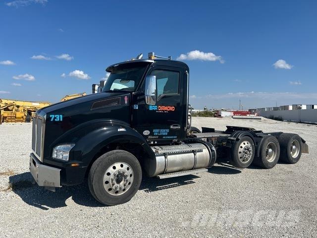 Kenworth T880 中古トラクターヘッド | トレーラーヘッド