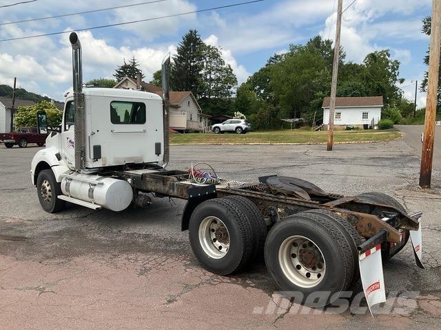 Kenworth T880 中古トラクターヘッド | トレーラーヘッド