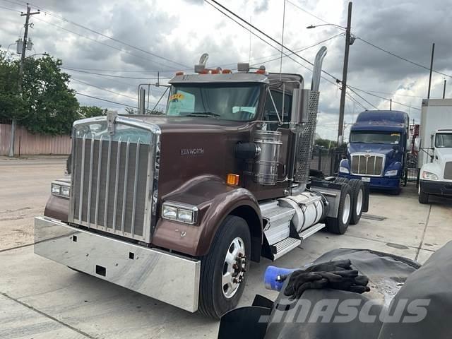 Kenworth W900 中古トラクターヘッド | トレーラーヘッド