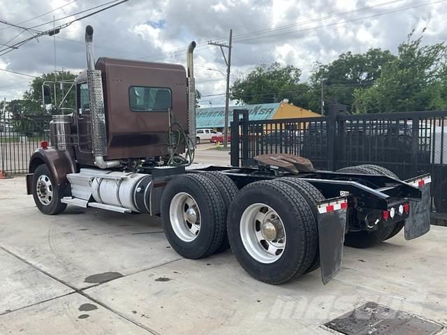 Kenworth W900 中古トラクターヘッド | トレーラーヘッド