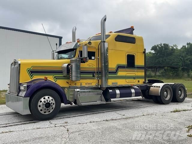 Kenworth W900 中古トラクターヘッド | トレーラーヘッド