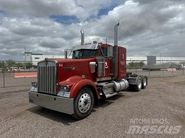 Kenworth W900 中古トラクターヘッド | トレーラーヘッド