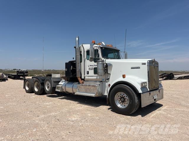 Kenworth W900 レッカー車