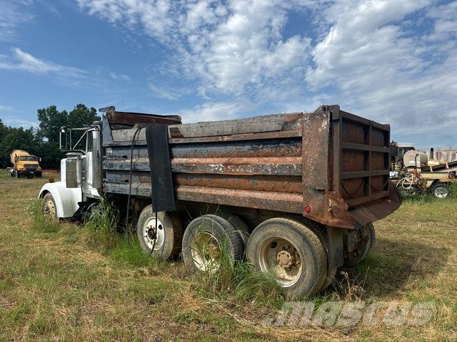Kenworth W900 ダンプ