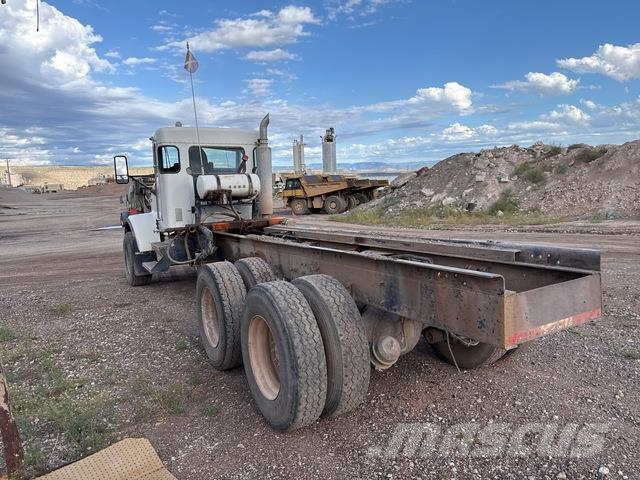 Kenworth W900 キャビン及び内装