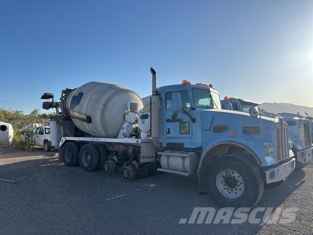 Kenworth W900B その他トラック