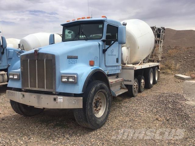 Kenworth W900B その他トラック