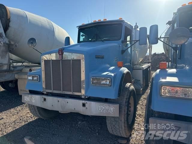 Kenworth W900B その他トラック