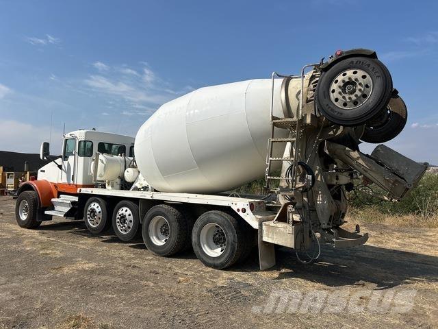 Kenworth W900B その他トラック