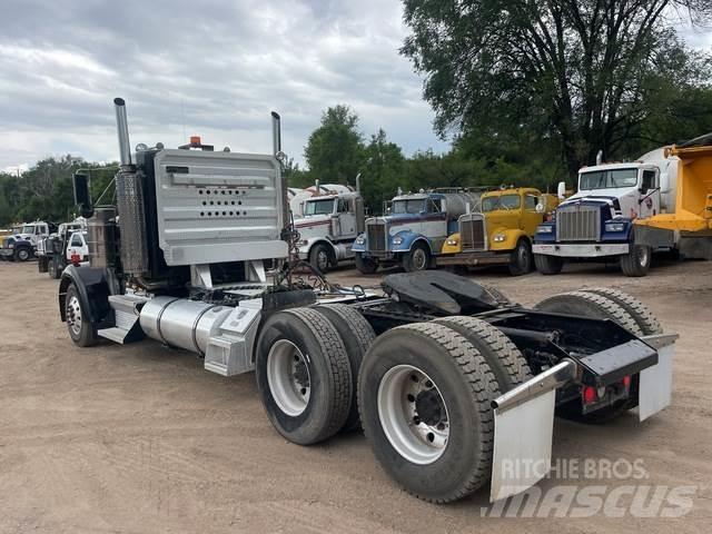 Kenworth W900L 中古トラクターヘッド | トレーラーヘッド