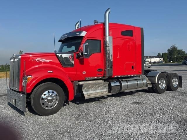Kenworth W990 中古トラクターヘッド | トレーラーヘッド