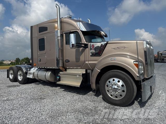 Kenworth W990 中古トラクターヘッド | トレーラーヘッド