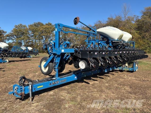 Kinze 3600 田植え機・種まき機