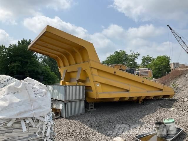 Komatsu  ボックストラック