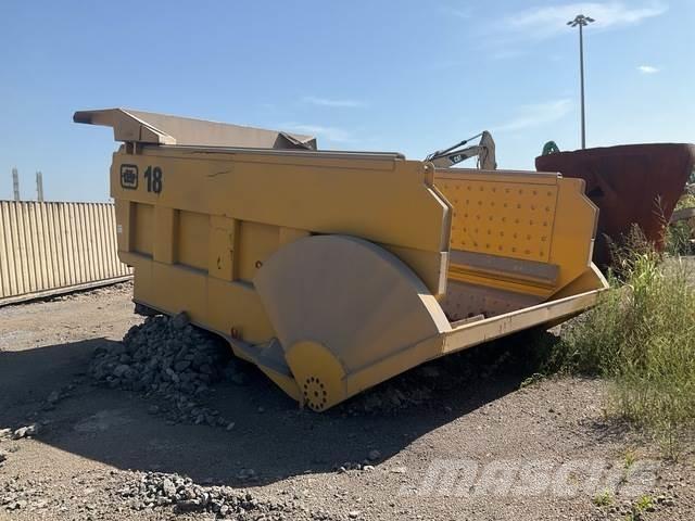 Komatsu  その他部品